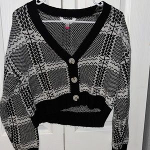 cropped sweater